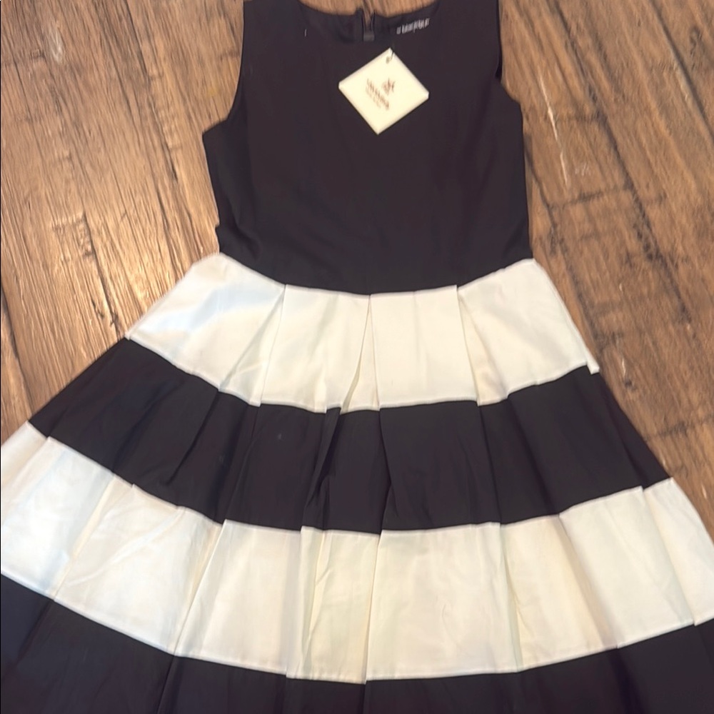 Stylish Black and White Kids Dress